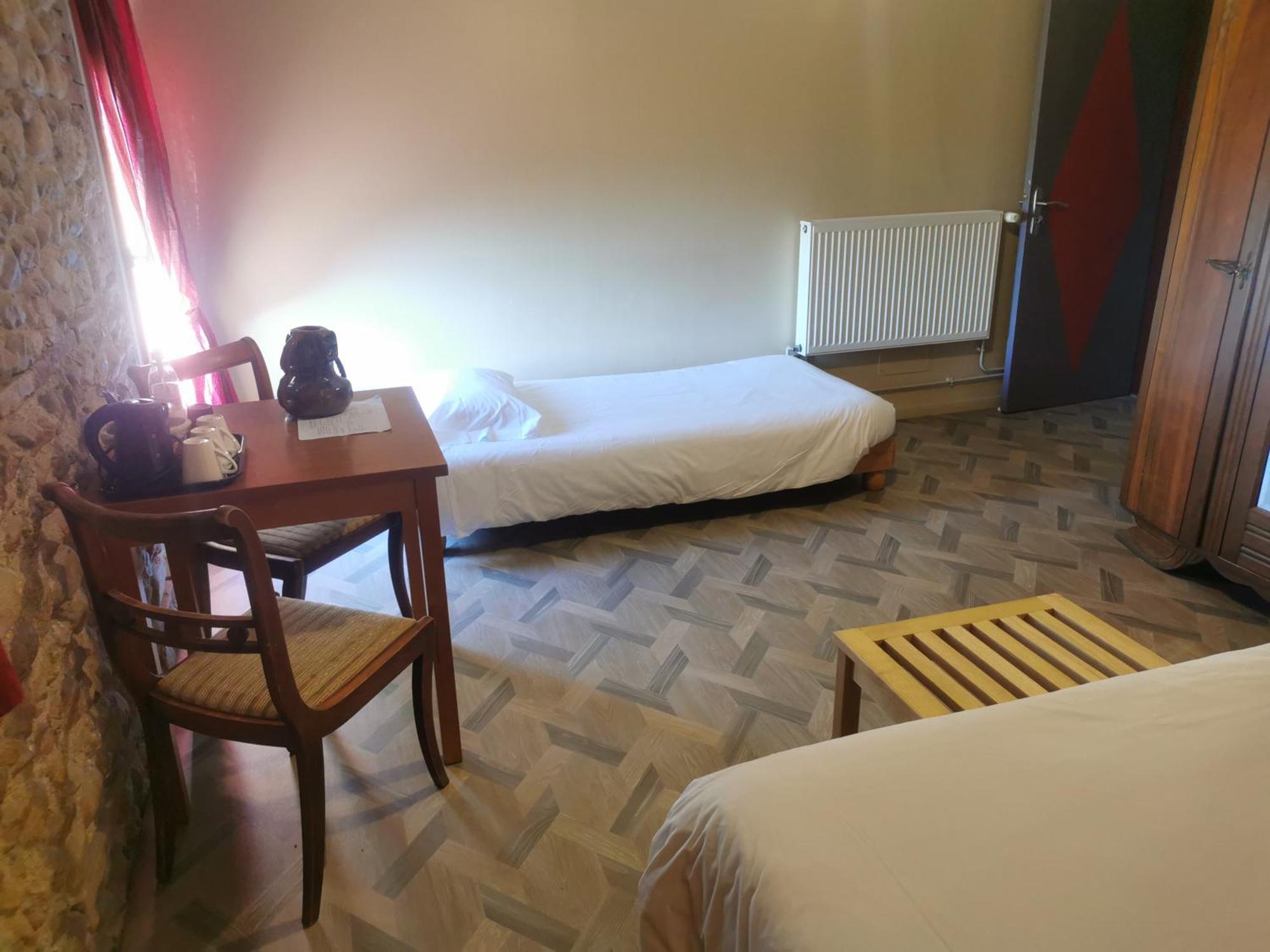 Domaine Du Mas Bazan Otel Alénya Oda fotoğraf