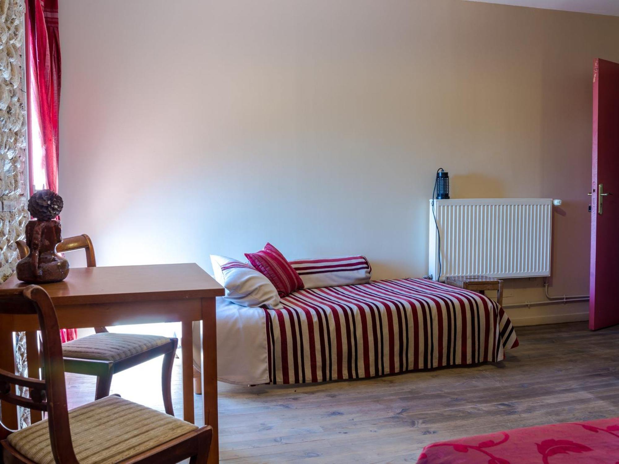 Domaine Du Mas Bazan Otel Alénya Oda fotoğraf